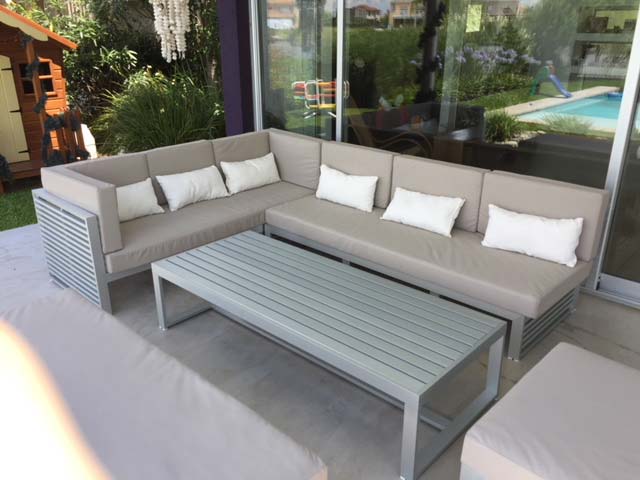 Nordeco, muebles para exterior de aluminio anodizado