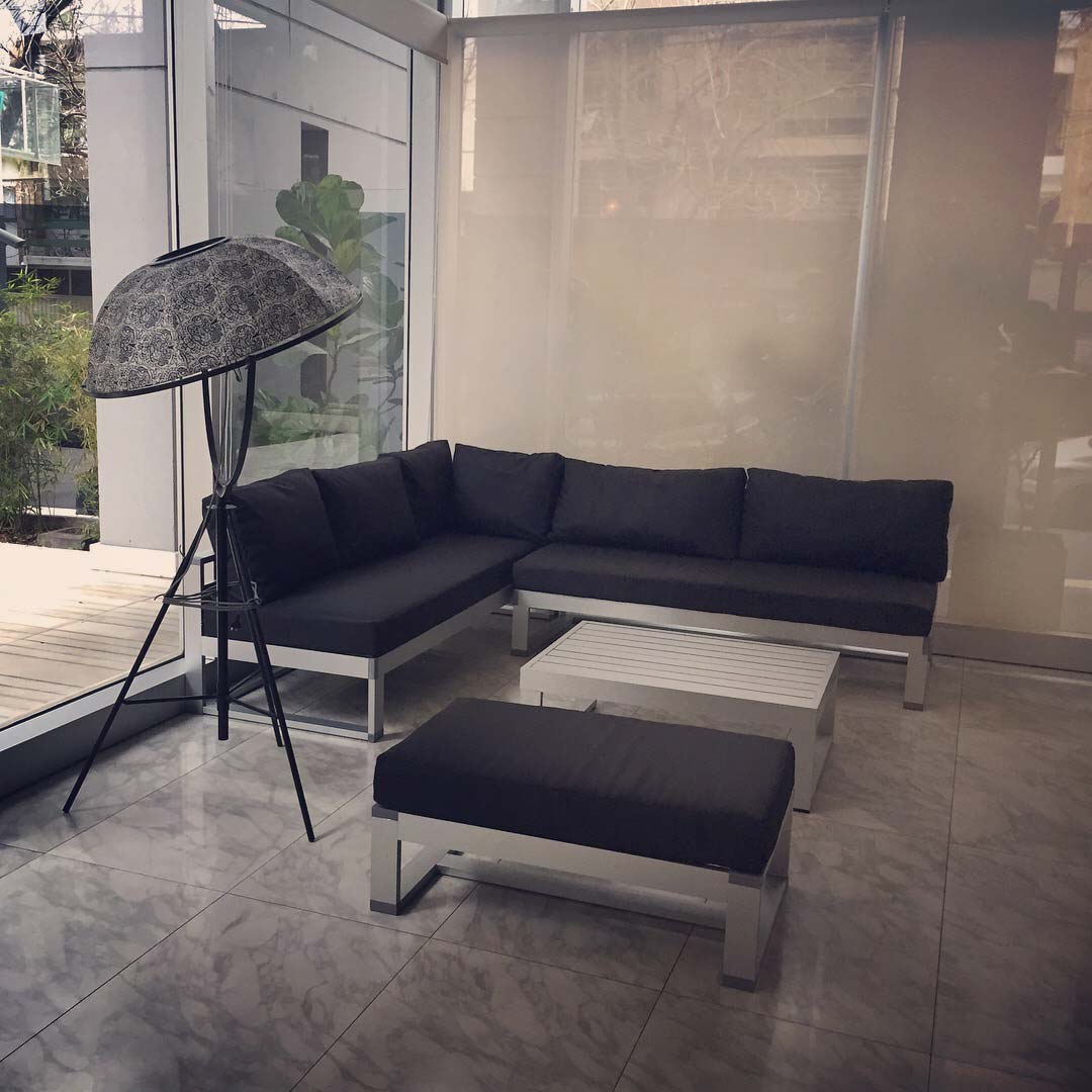 Nordeco, muebles para exterior de aluminio anodizado